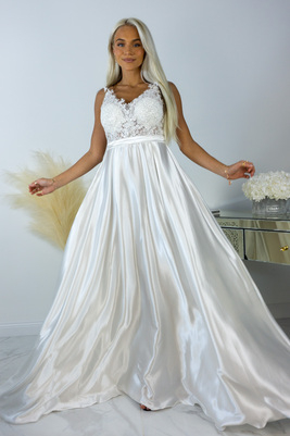 Balta zīda kāzu kleita ar svārkiem Marietta