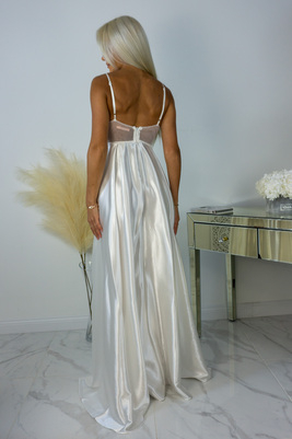 Balta zīda kāzu kleita ar svārkiem Marietta