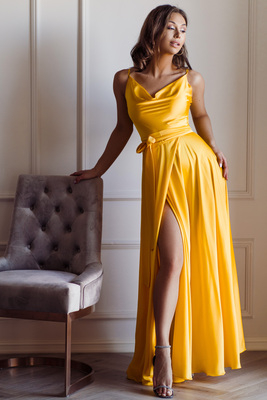 Dzeltena satīna maxi kleita Iliana