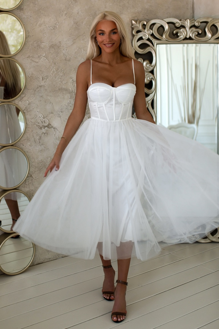 Habiba balta tilla kleita ar korsetes muguru