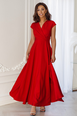 Sarkana maksi kleita ar apkakli Pelin