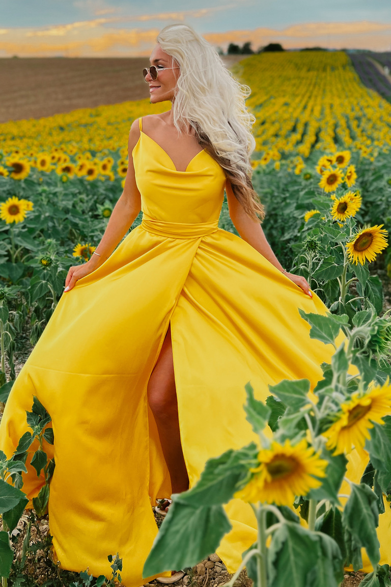 Dzeltena satīna maxi kleita Iliana