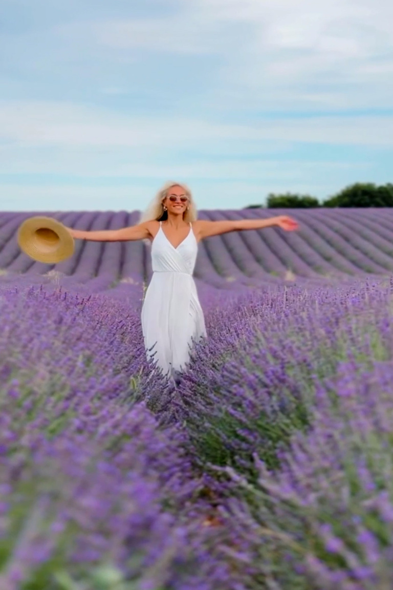 Balta satīna maxi kleita Franky