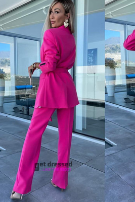 Fuksijas rozā kostīms