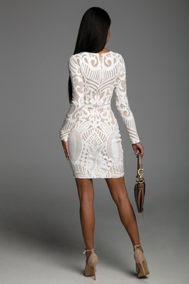 Balta midi kleita ar fliteriem