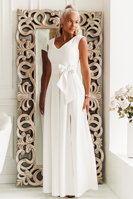 Pelnu balta maksi kleita ar V veida izgriezumu Matilda