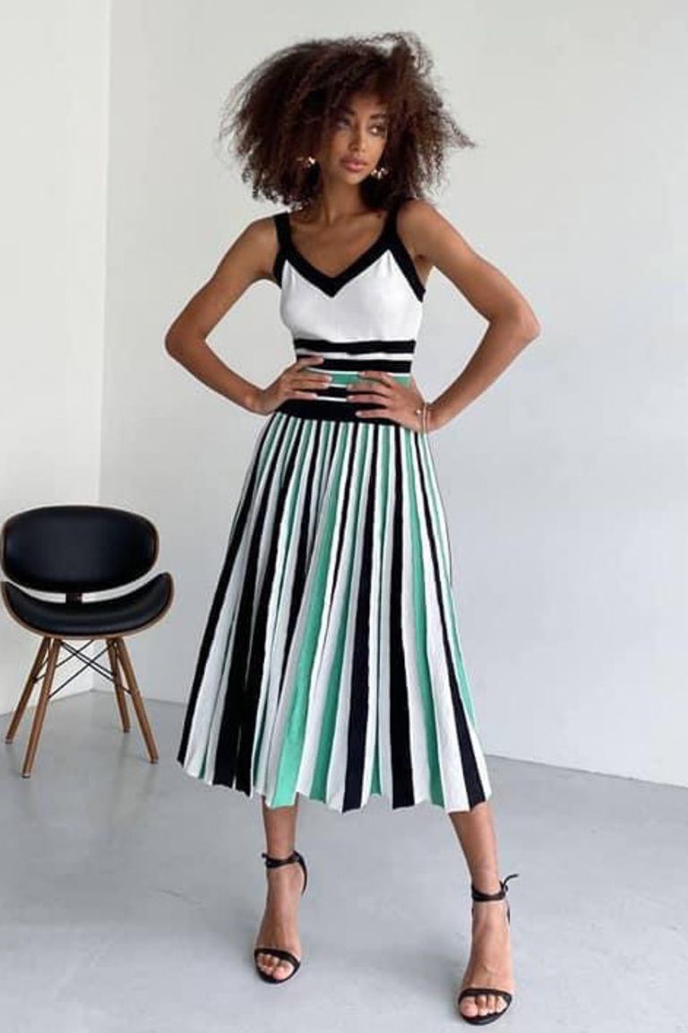 Trīs krāsu trikotāžas kleita Tatum