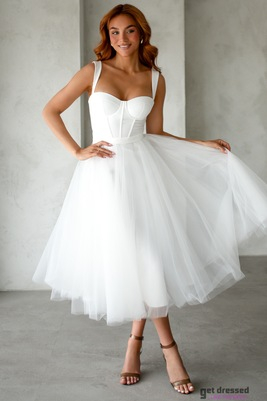 Balta tilla kleita ar korseti Katriina