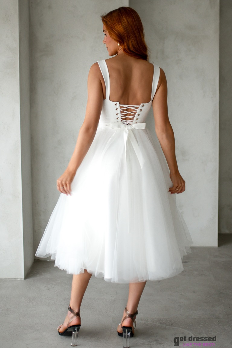 Balta tilla kleita ar korseti Katriina