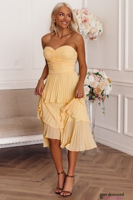 Citrondzeltena kleita ar daudzslāņu svārkiem Anu