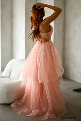 Arinas persiku korsetes muguras princeses kleita