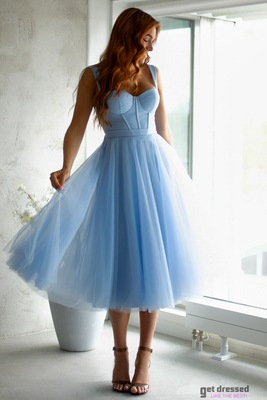 Gaiši zila tilla kleita ar korseti Katriina