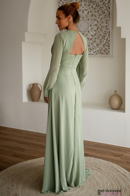 Olīvzaļa šifona maksi kleita Kassandra