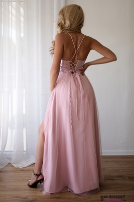 Riviera pūderrozā maksi kleita ar fliteriem