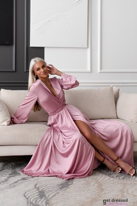 Gaiši rozā satīna maxi kleita Anzela