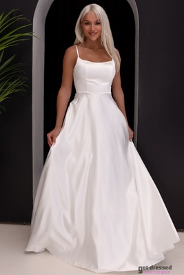 Balta kāzu kleita Dagmāra