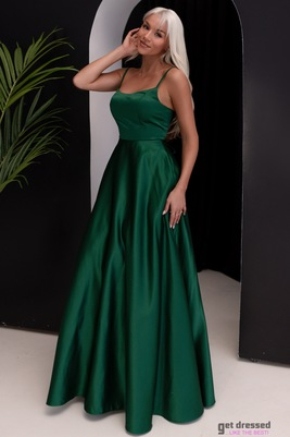 Zaļa vakarkleita Dagmāra