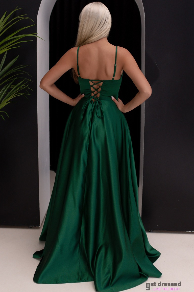 Zaļa vakarkleita Dagmāra