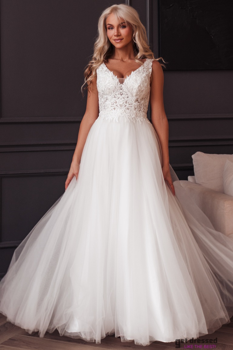 Balta kāzu kleita Justīne