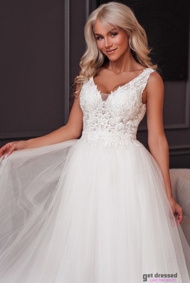 Balta kāzu kleita Justīne