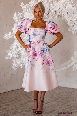 Ziedu raksta vidēja garuma kleita Cynthia