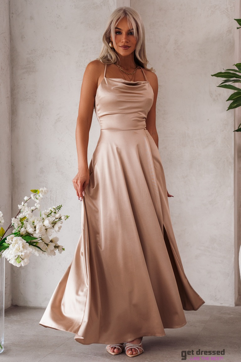 Zeltainā maksi kleita Summer