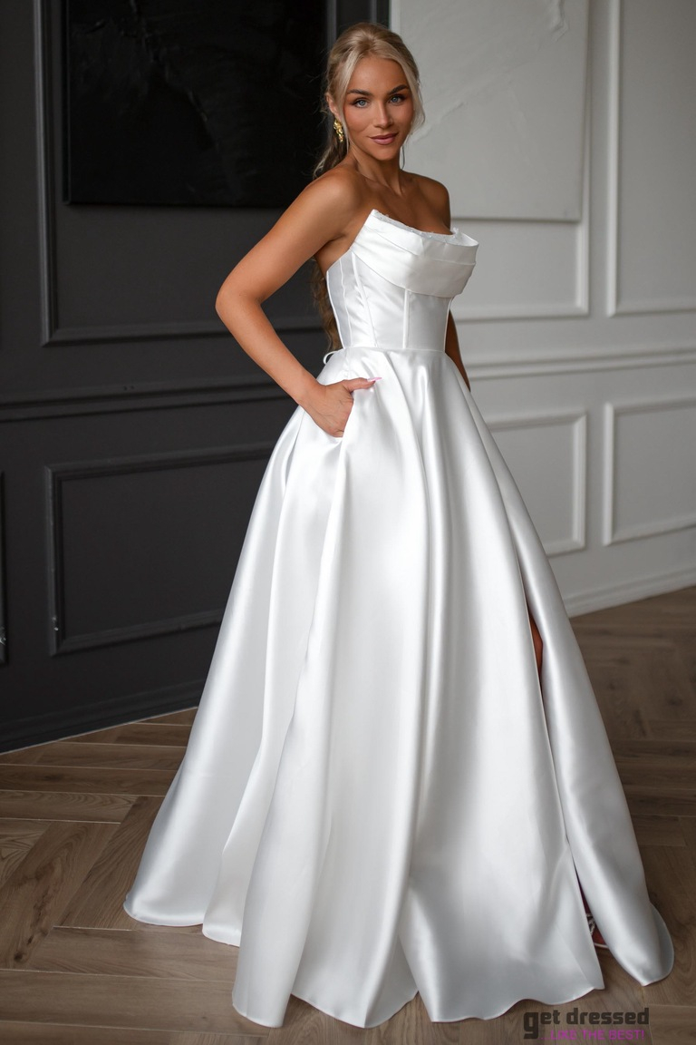 Balta kāzu kleita Merrit