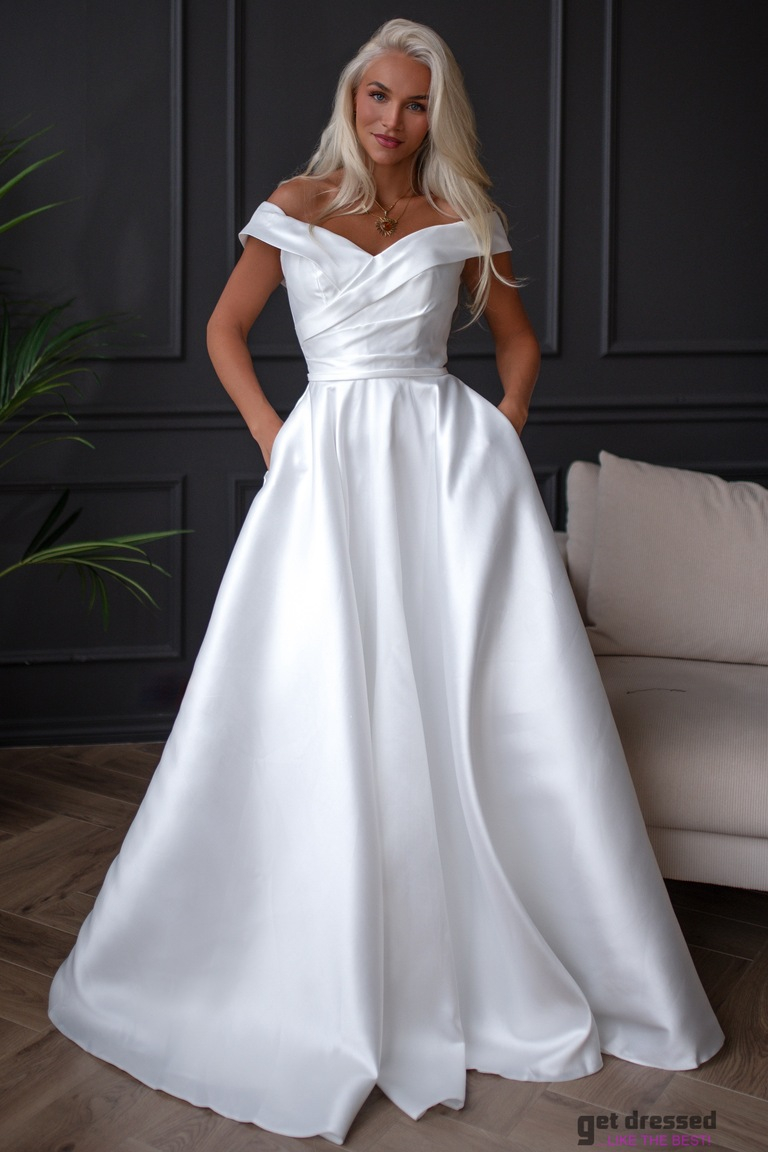 Balta kāzu kleita Milena