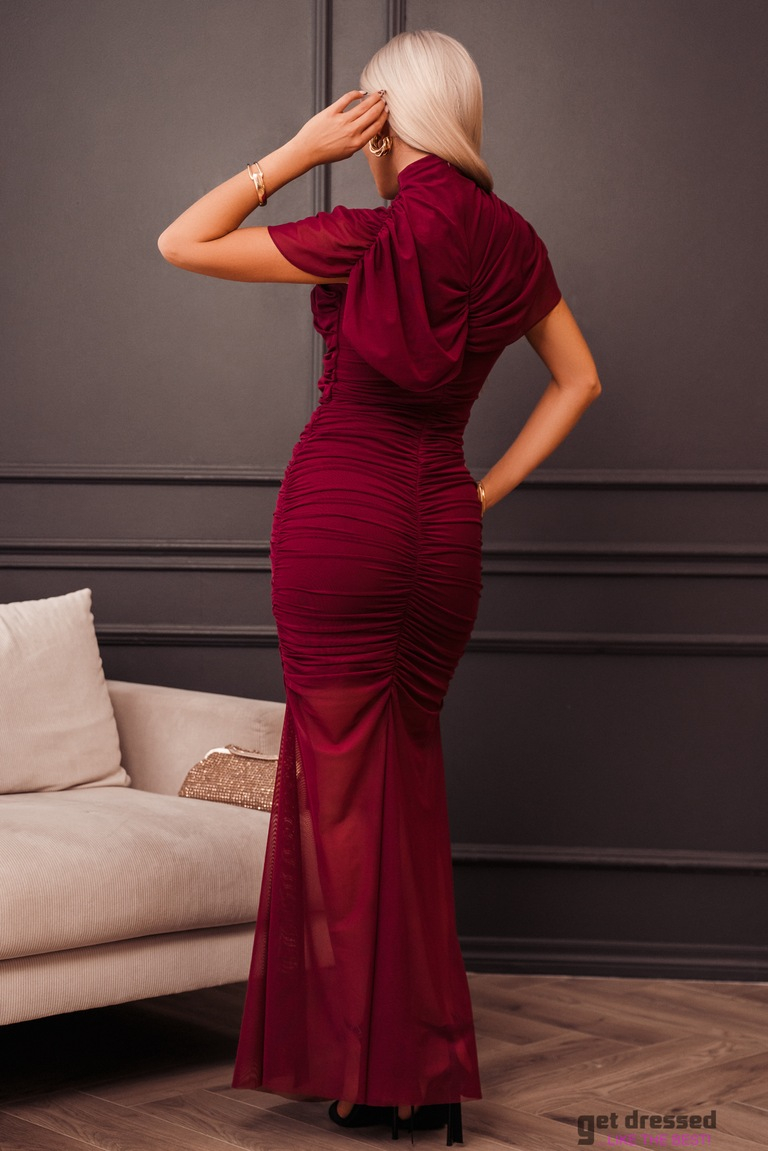 Tumši sarkana vakarkleita Judy