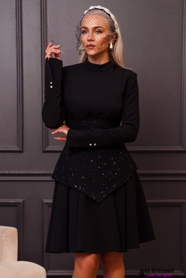 Melna divdaļīga kleita Liz