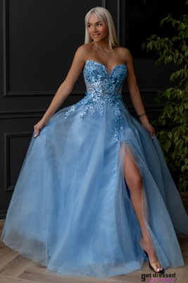 Izlaiduma kleita Kairi – gaiši zila