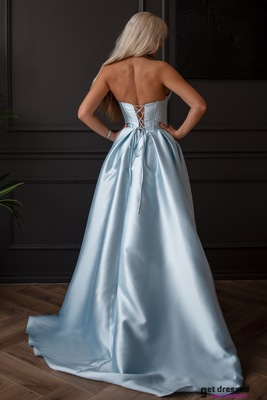 Svētku kleita Merrit II – Gaiši Zila