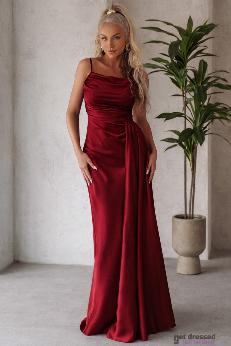 Maxi Kleita Dorothea – Tumši Sarkana